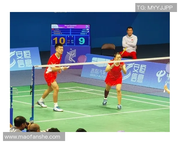 深圳羽毛球队在亚运会积分榜上以70分稳居第一名展现强劲实力